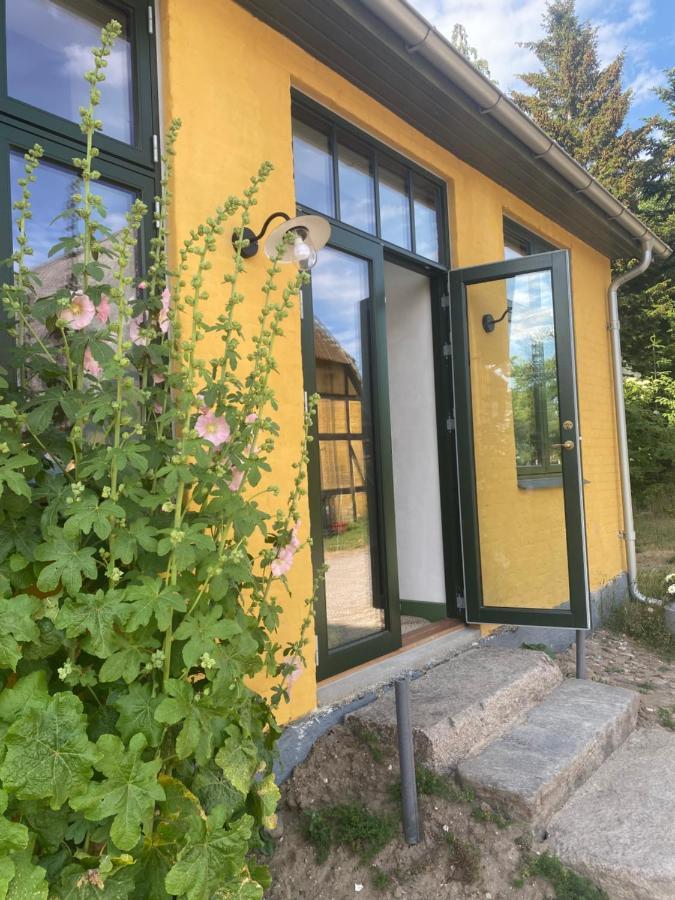 Gamle Praestegard Fåborg Exteriör bild